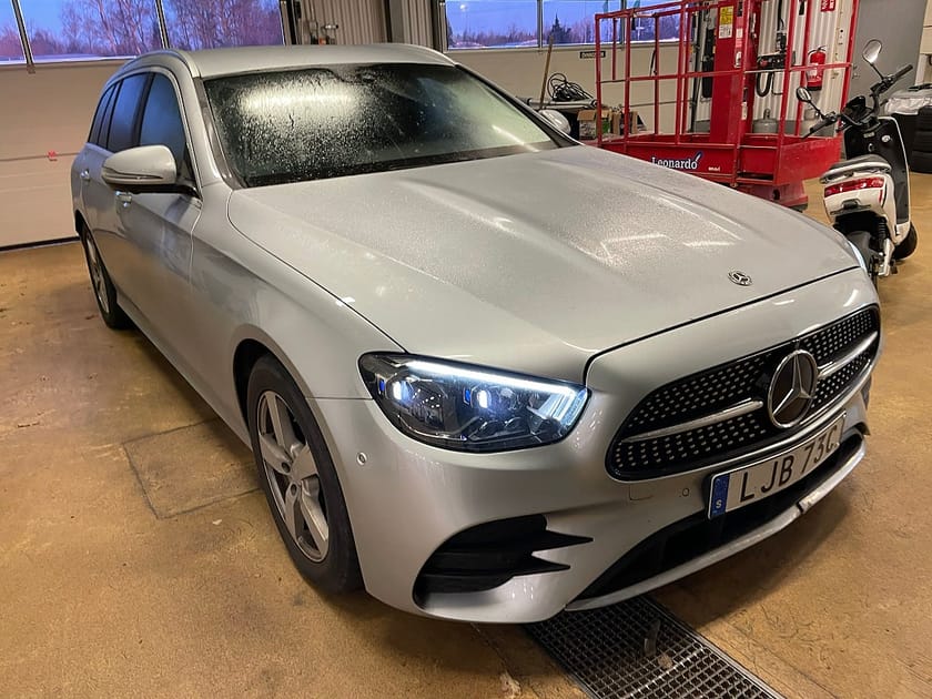 Bild 2 av Mercedes-Benz E 220 T d KOMBI AMG CDI 194HK