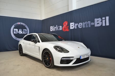 Porsche Panamera Turbo Sport Turismo