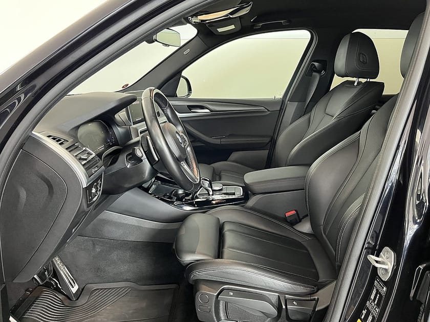 Bild 5 av BMW X3 xDrive30e M Sport HiFi Rattvärme Drag Park Assist