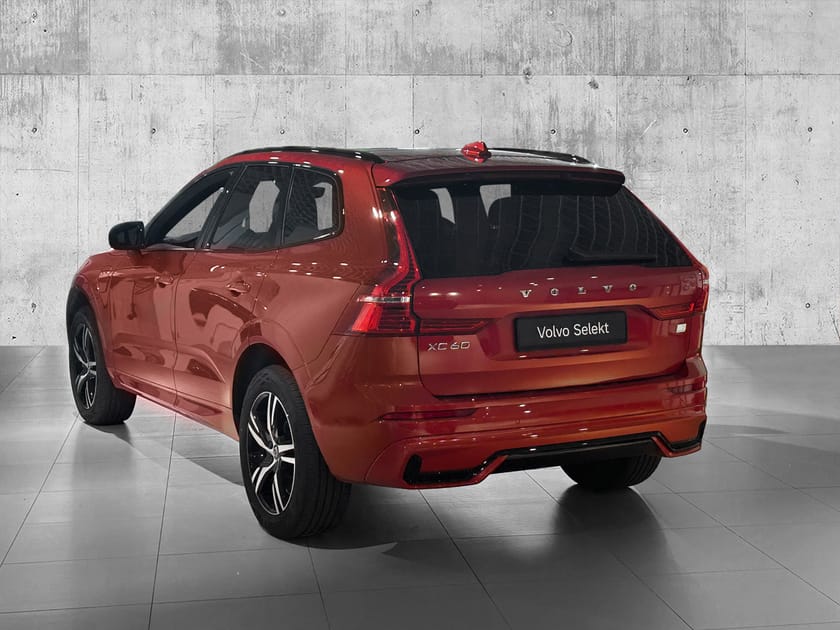 Bilde 3 av Volvo XC60 2022 T6 R-Design | H&K | El.seter | Krok |