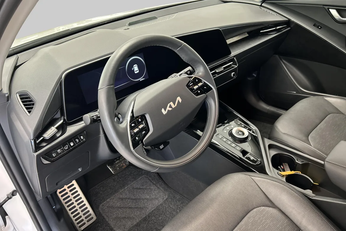picture of a car