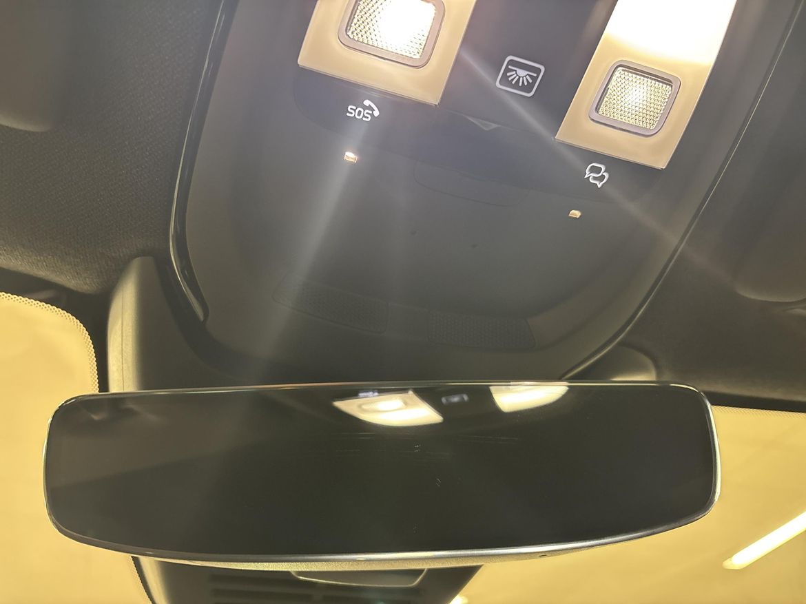 Volvo XC40 2023 - miniatyr 10