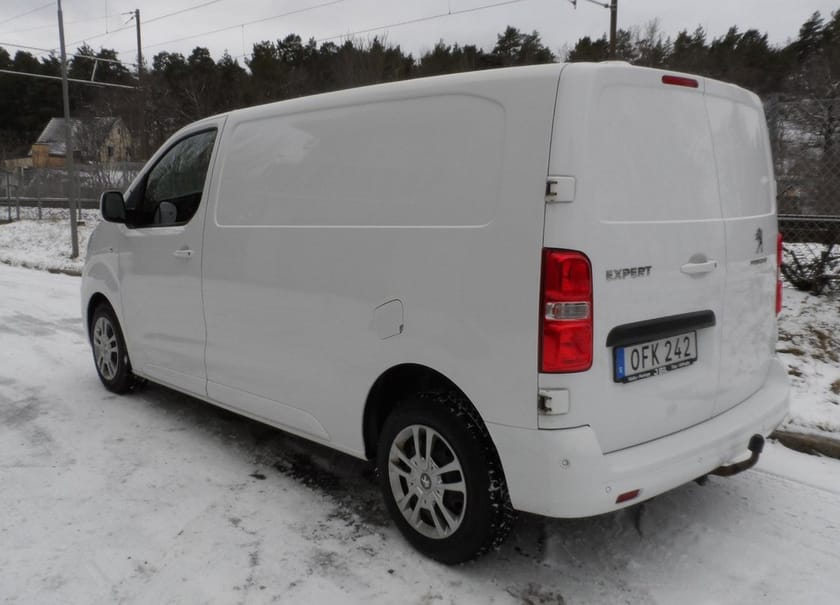Bild 3 av Peugeot Expert Panel Van 1.0t 2.0 BlueHDi EAT Euro 6 177hk L2