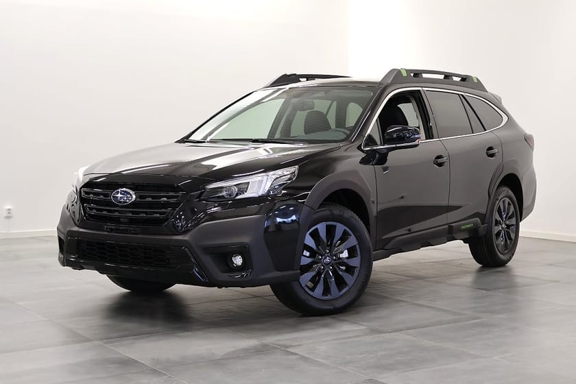Bild 1 av Subaru Outback 2.5 4WD XFuel Lineartronic Field Dragkrok Demo