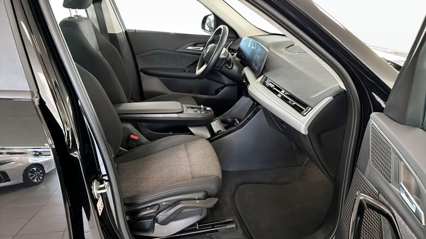 Bild 3 av BMW iX1 xDrive30 306HK NAVI KAMERA CARPLAY