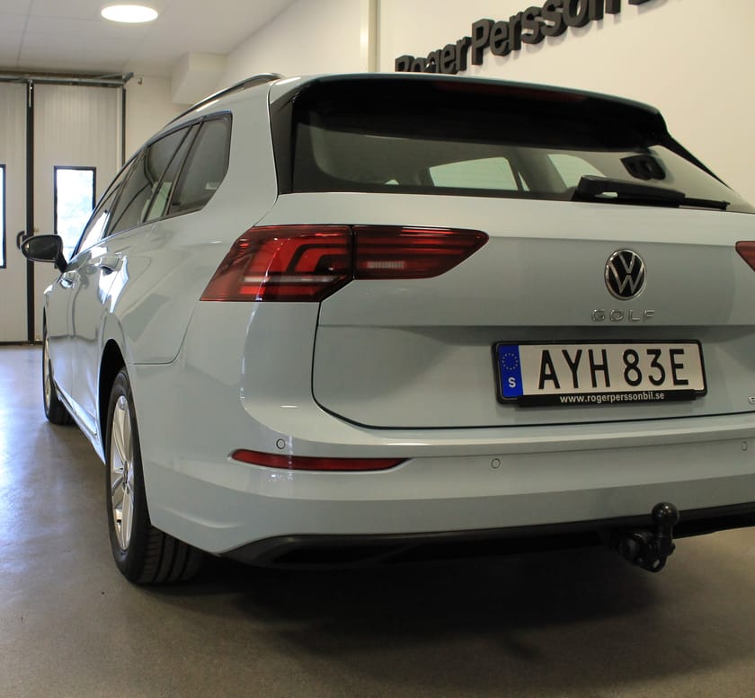Bild 4 av Volkswagen Golf Sportscombi 150 hk eTSI DSG |Drag|Värmare|ACC|