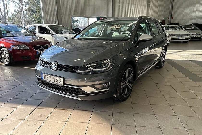 Bild 1 av Volkswagen Golf Alltrack 2.0 TDI 4Motion / SUPERDEAL 3,95% / VÄRMARE / DRAG /