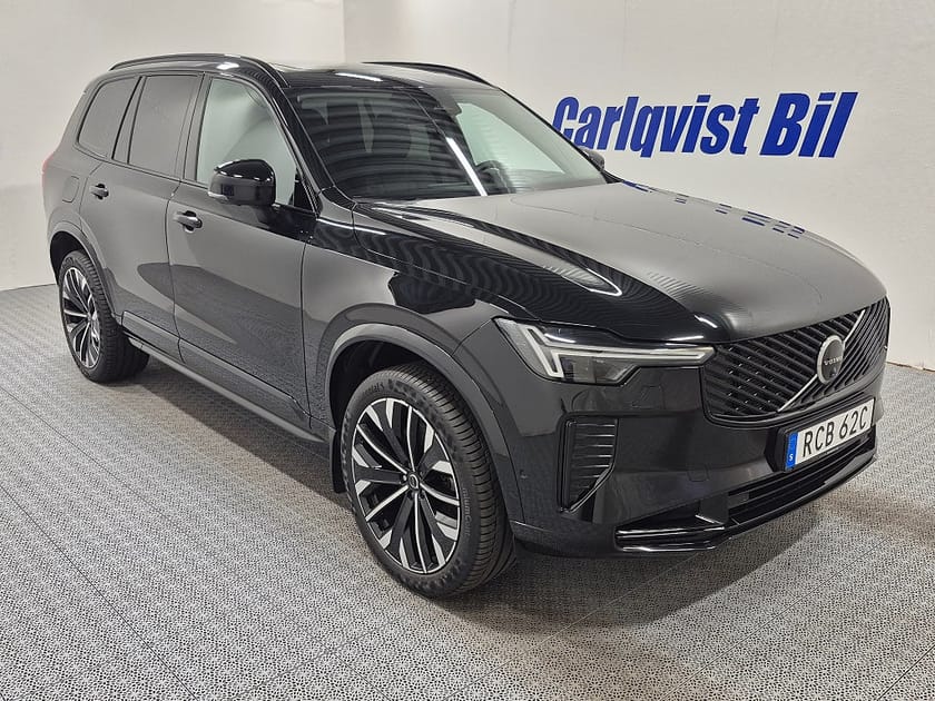 Bild 3 av Volvo XC90 T8 Recharge Ultra Dark 7-Sits plug in AWD 456HK 4x4