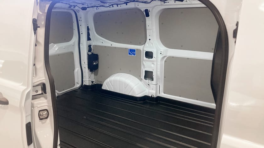 Bild 4 av Ford E-Transit Custom 320 E-CUSTOM TREND SKÅP 320S 218Hkr Aut RWD