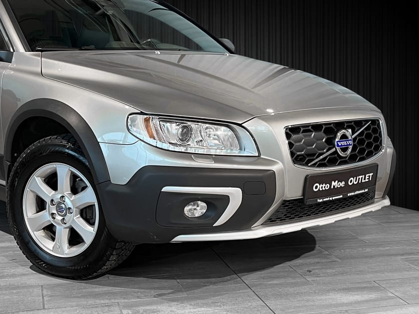 Bilde 2 av Volvo XC70 Summum D4 AWD | H.feste | Adapt.cruisectrl.