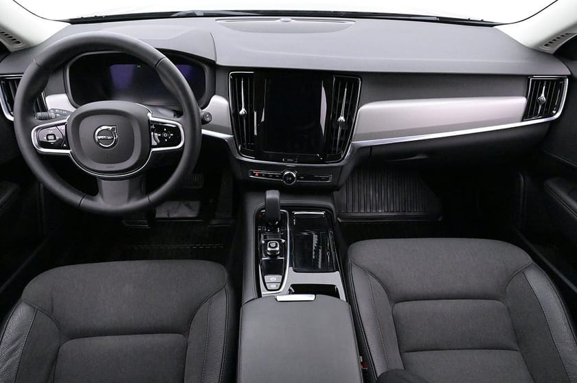 Bild 5 av Volvo V90 Recharge T6 AWD Core Drag BLIS Kamera Navi