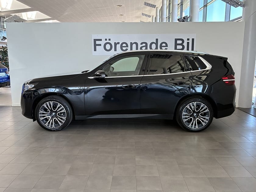 Bild 3 av BMW X3 30e xDrive 4,95 ränta H/K Drag 20" Adpt Farth Rattvärme
