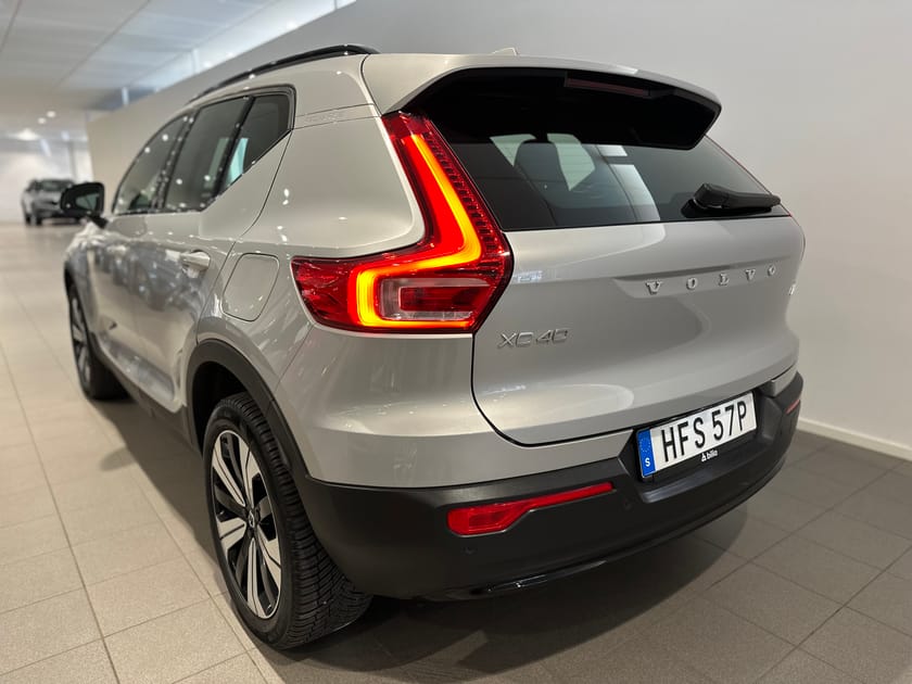 Bild 5 av Volvo XC40 Recharge Single Motor Plus, Dragkrok, Backkamera, Navigation