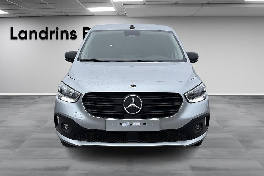 Bild 2 av Mercedes-Benz eCitan L2, PRO, 45kWh, Lagerbil,