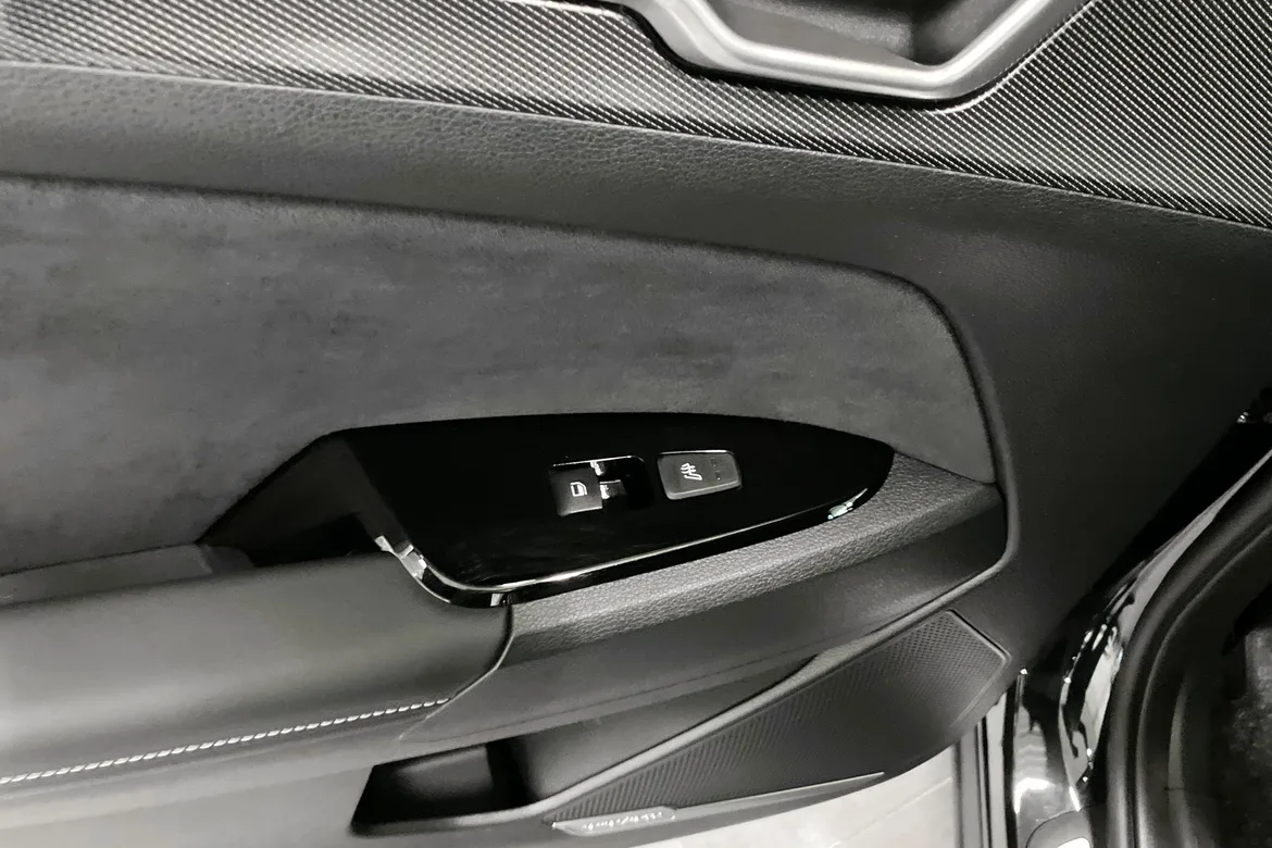 picture of a car