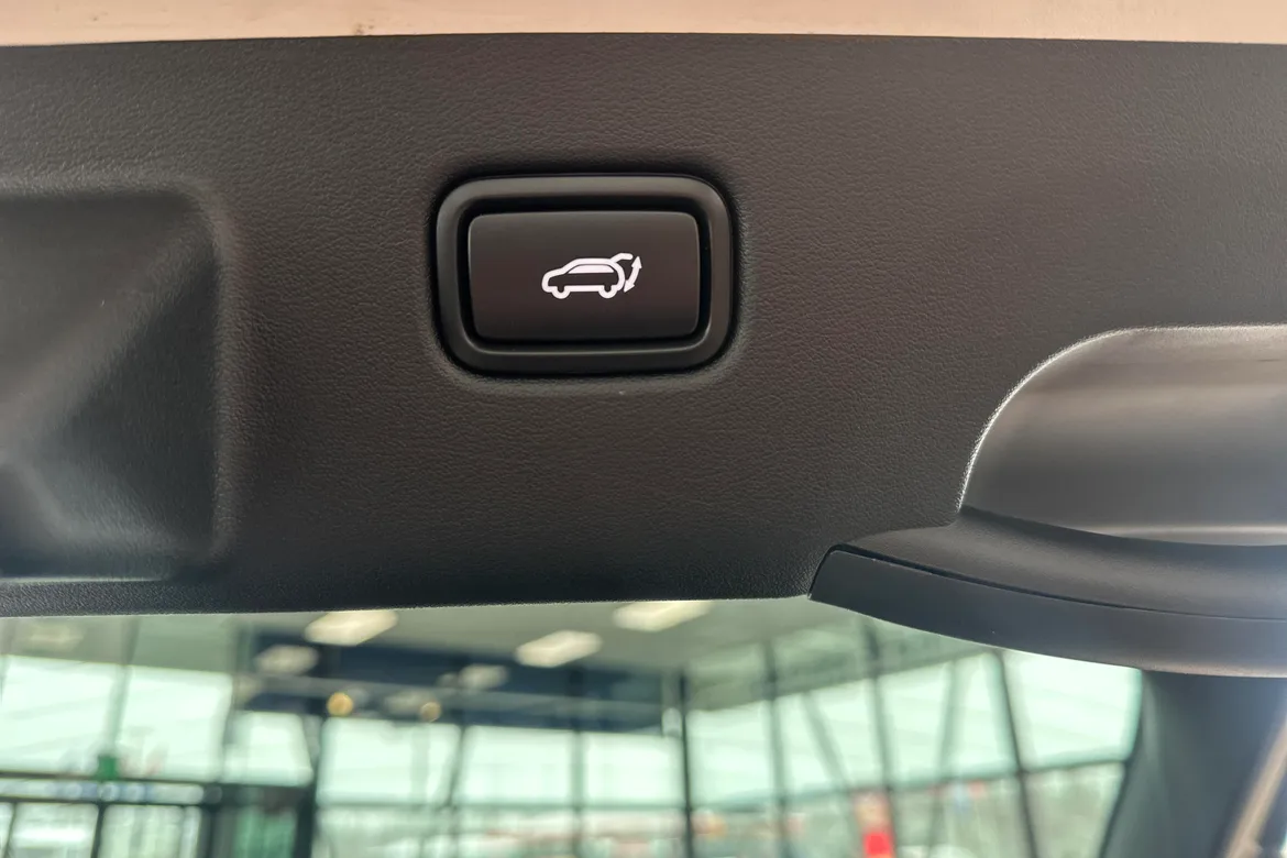 picture of a car