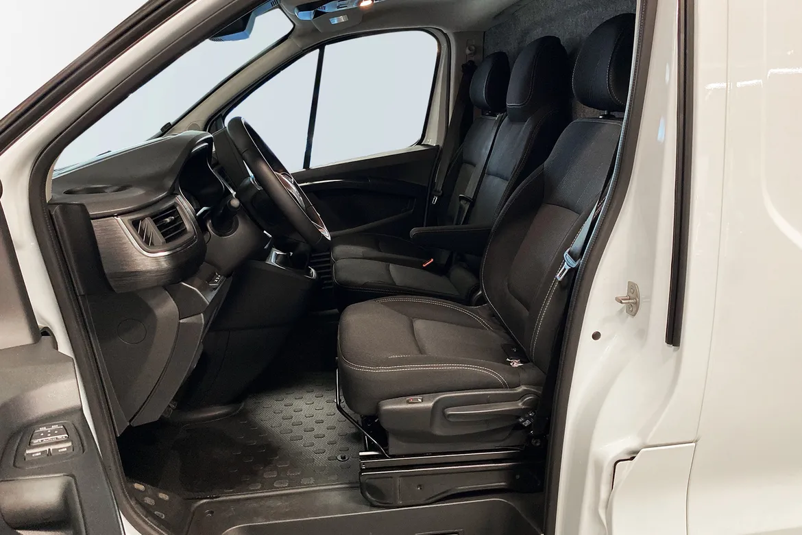Renault Trafic E-TECH Van