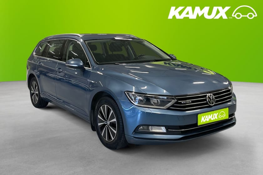 Bild 1 av Volkswagen Passat Sportscombi 2.0 TDI DPF SCR Manual 150hp Backkamera Värmare P-sensorer