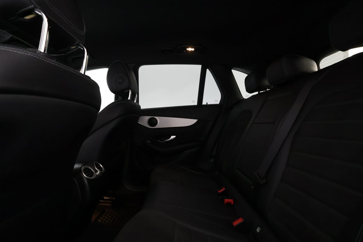 Mercedes-Benz GLC 2021 - miniatyr 10