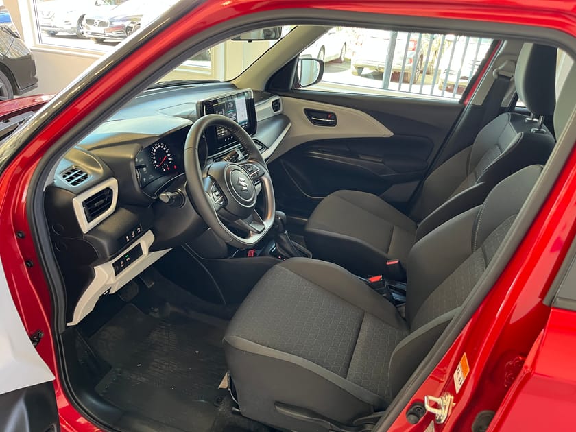 Bild 5 av Suzuki Swift Hybrid Select  Cvt Automat