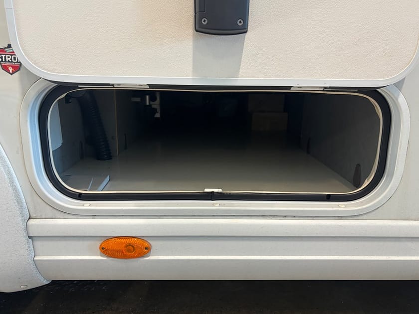 Bild 5 av Dethleffs Campervan Fiat Globetrotter XL 7850 *Hydrauliska stödben*