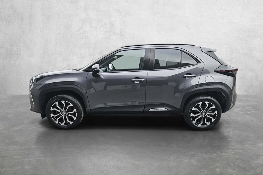 Bilde 2 av Toyota Yaris Cross Hybrid AWD-i 1,5 Active Tech