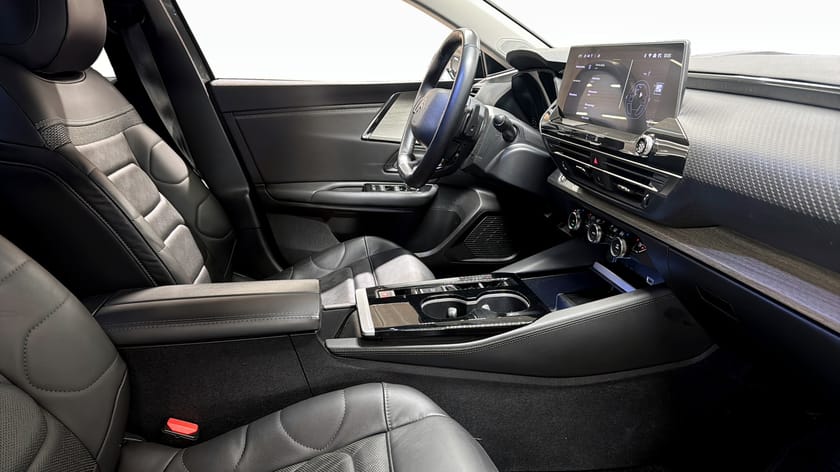 Bild 3 av Citroën C5 X PLUG-IN-HYBRID Shine Exclusive PHEV 225hk Automat Panorama