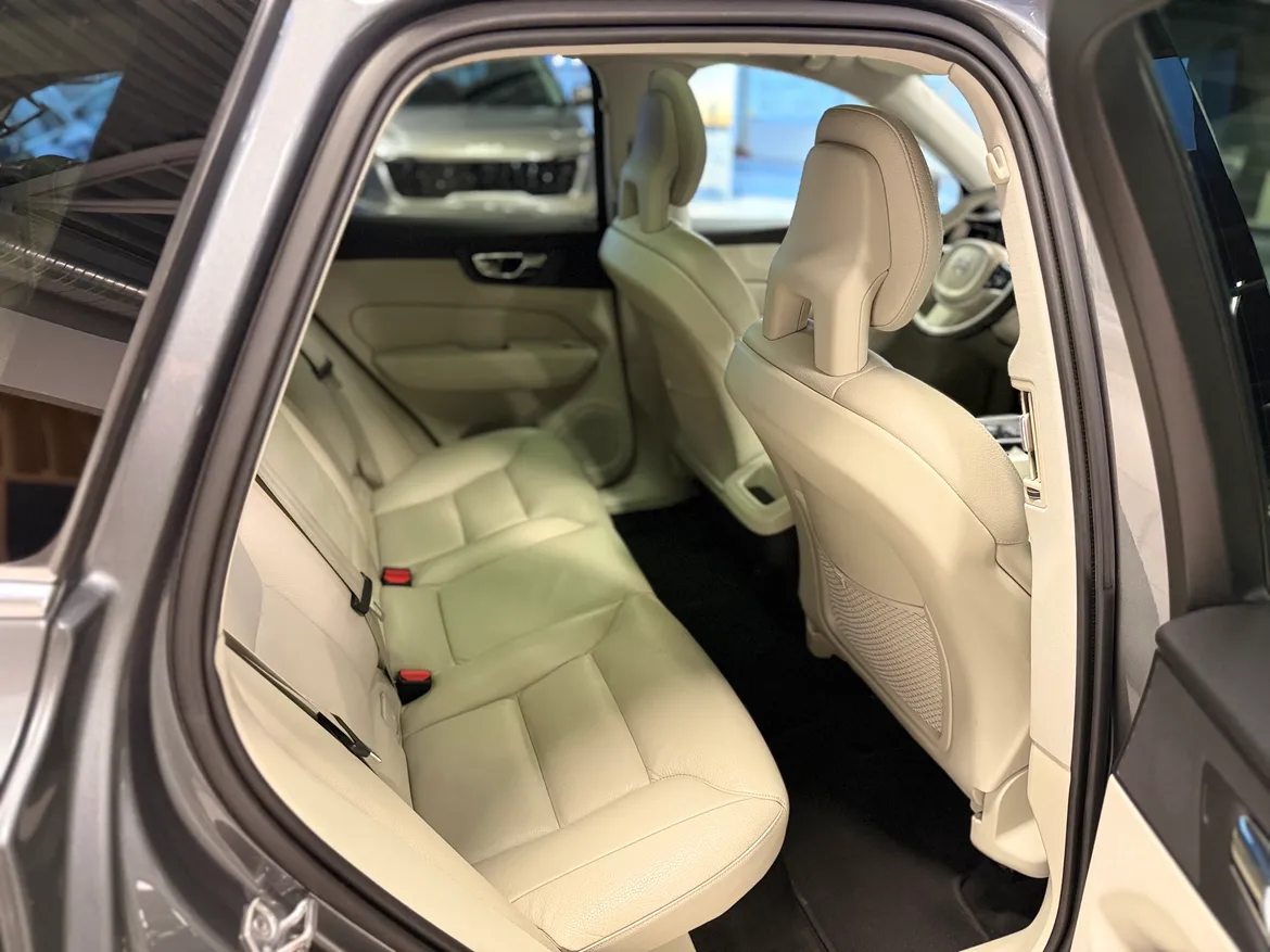 picture of a car