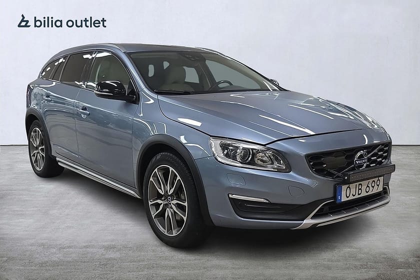 Bild 4 av Volvo V60 Cross Country D4 AWD Geartronic Summum BLIS Kamera VOC Värmare Navi