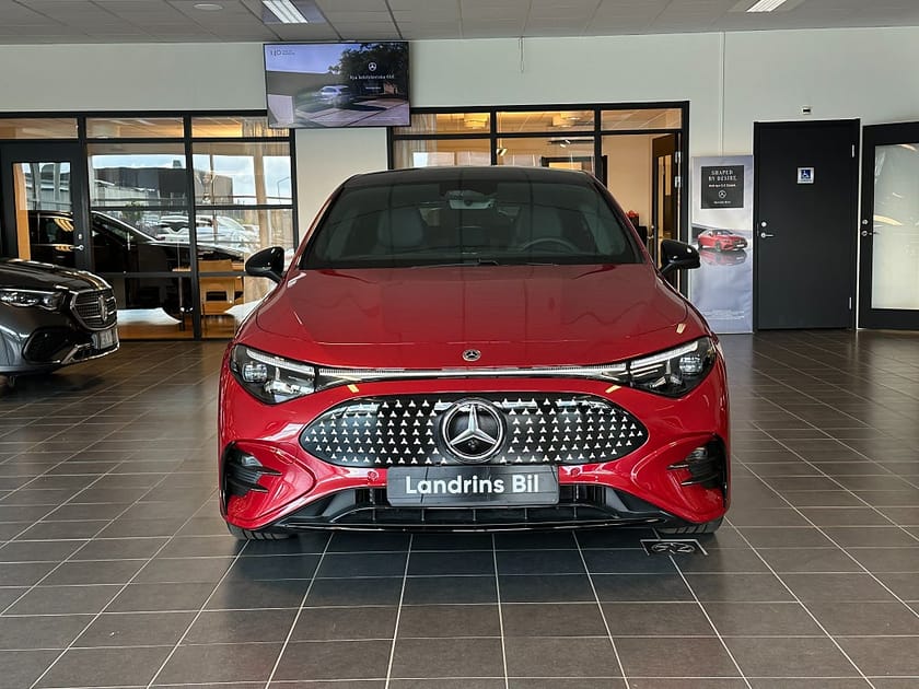 Bild 2 av Mercedes-Benz CLA 250+ AMG Line Advanced Plus  745 km räckvidd *Lagerbil*