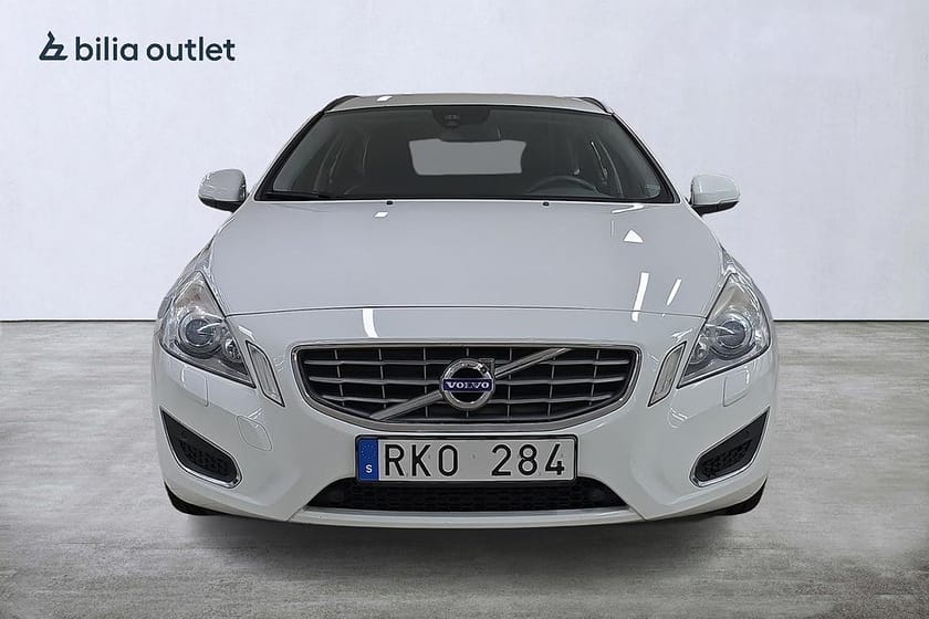 Bild 3 av Volvo V60 D3 Momentum Värmare P-sensorer Drag Skinn 1-Ägare