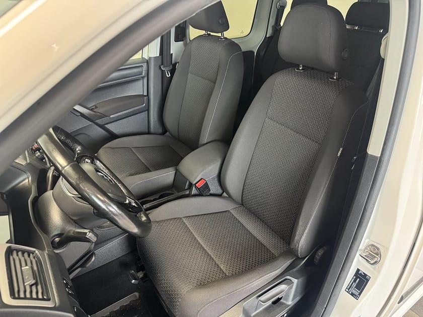 Bild 5 av Volkswagen Caddy Maxi Life 7-Seater 2.0 TDI DSG 7-SITS DRAG MOMS/VAT