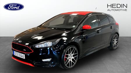 Ford Focus 1.5 182hk ST Line, 19 tum