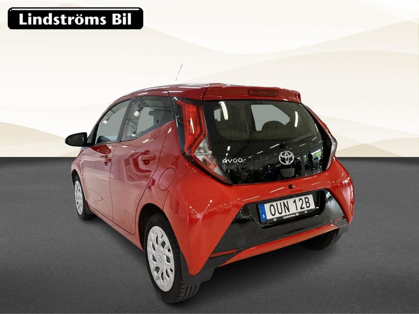 Bild 4 av Toyota Aygo 1,0 5D MM/T X-PLAY