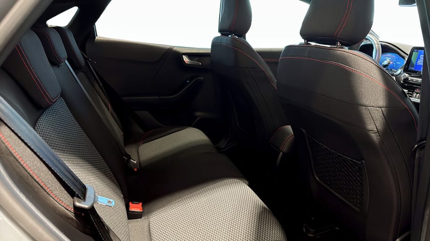 Bild 5 av Ford Puma ST-Line Automat 1.0 Ecoboost 125HK MOMS / Carplay / Rattvärme