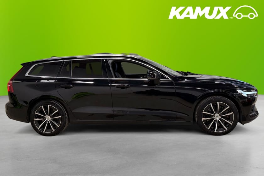 Bild 2 av Volvo V60 Recharge T6 II AWD Plus Bright Läder Drag MOMS  350hk