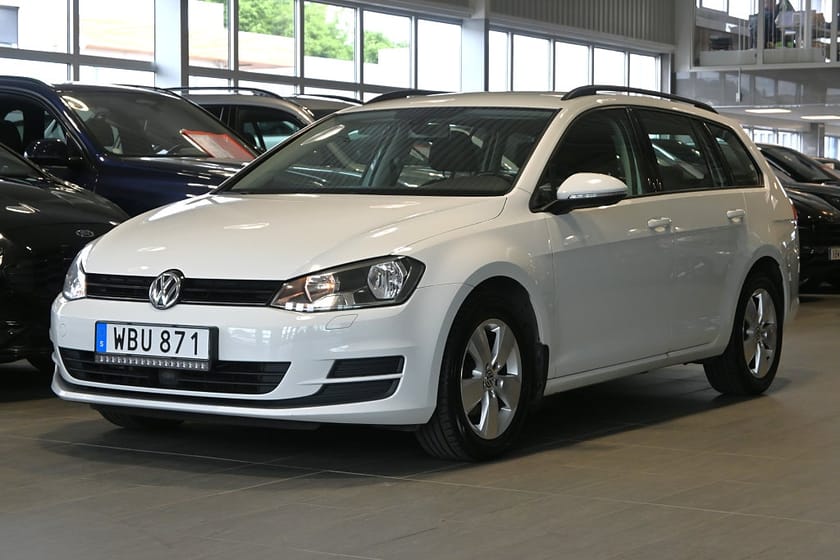 Bild 1 av Volkswagen Golf Sportscombi 1.2 TSI Masters Drag Kamera