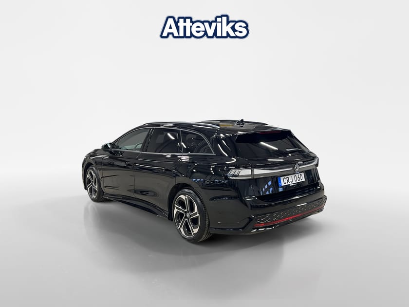 Bild 5 av Volkswagen ID.7 GTX Tourer 340hk Edition/Pano/Drag/HK