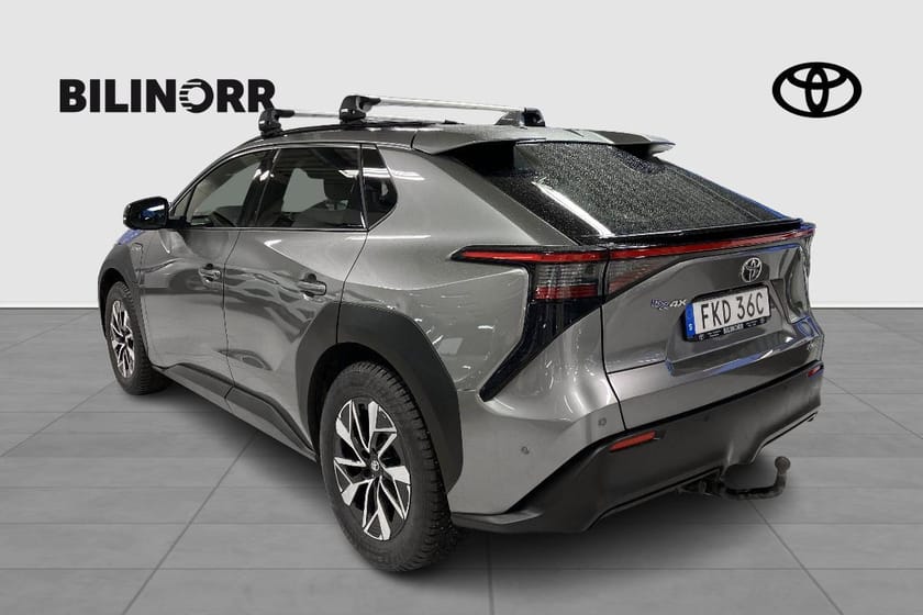 Bild 4 av Toyota bZ4X AWD EXECUTIVE/V-DÄCK/APP-VÄRME/DRAG