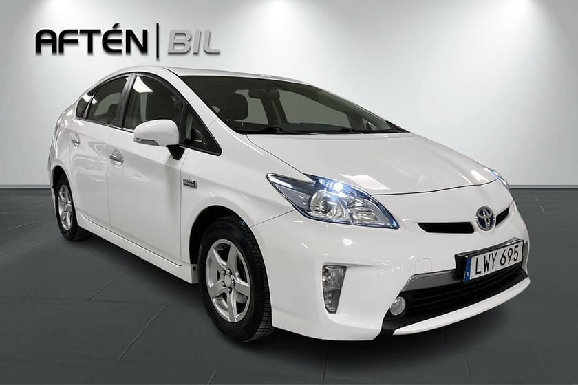 Bild 4 av Toyota Prius Plug-in Hybrid 1.8 VVT-i CVT, Navi,Head up,Halv läder,