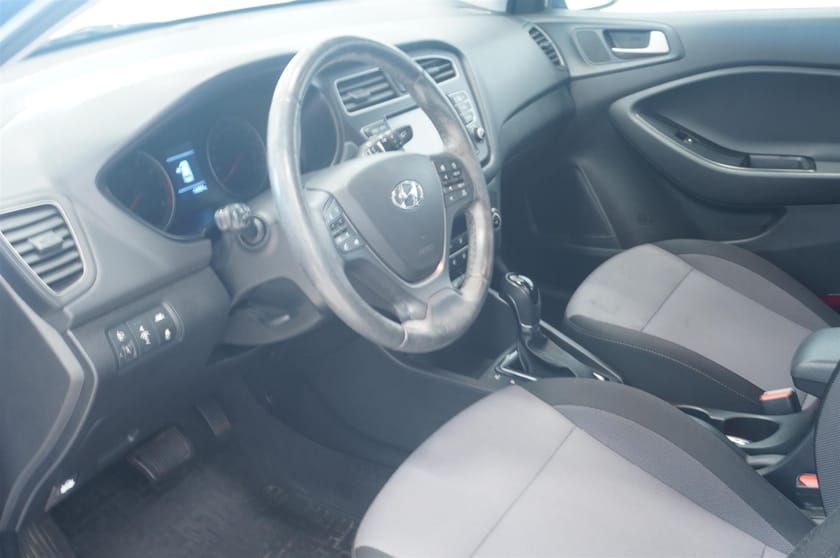 Bild 2 av Hyundai i20 1,0t GDi DCT Premium 100hk