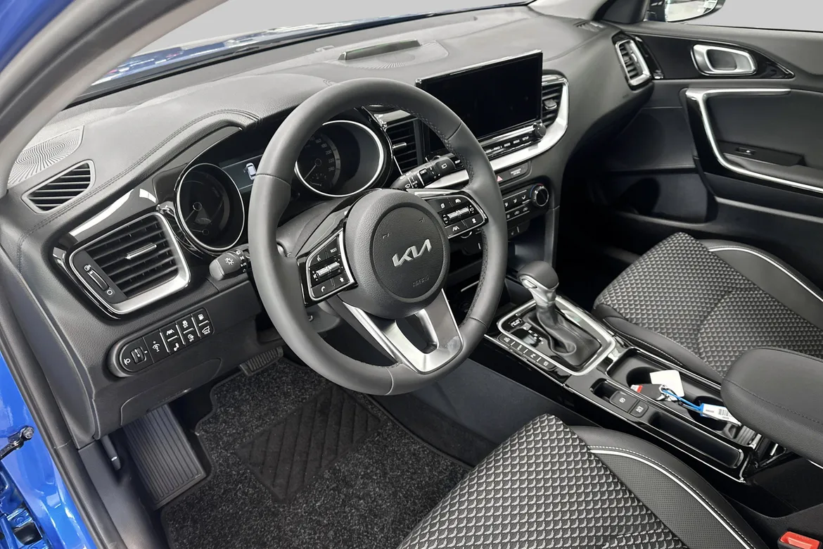 picture of a car