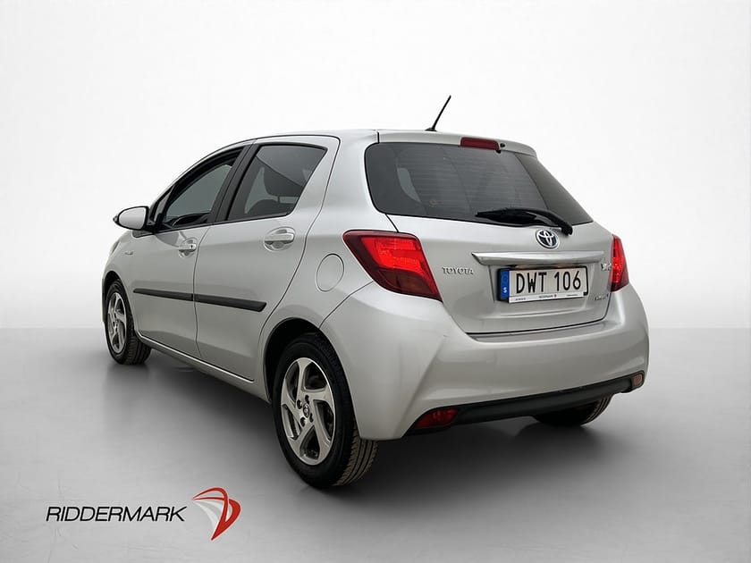 Bild 2 av Toyota Yaris Hybrid Active Kamera 2-Zons Låg skatt 0,33L/Mil