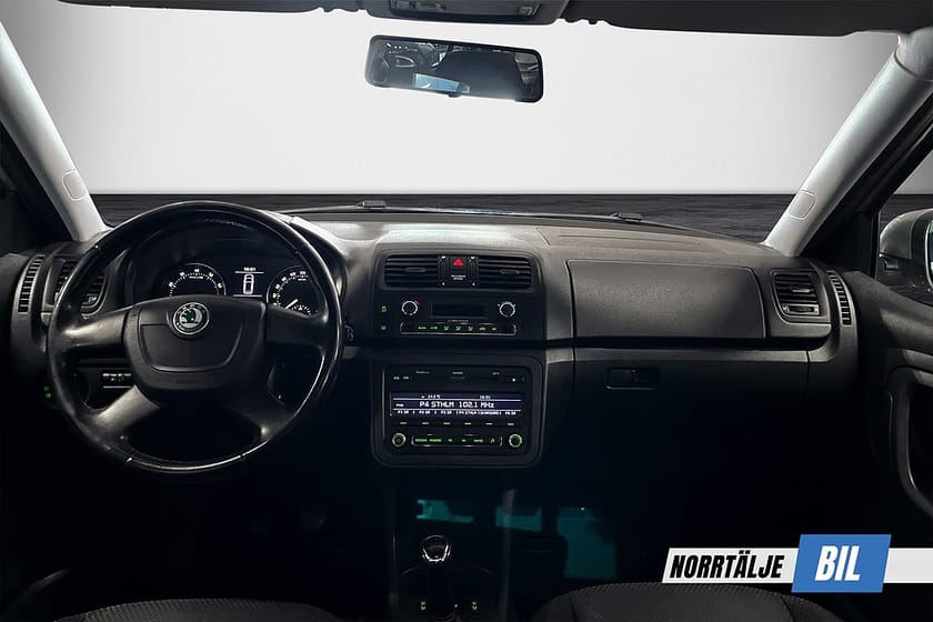 Bild 3 av Škoda Fabia Kombi Skoda 1.2 86 HK TSI ELEGANCE 536KR/ÅR NYSERV NYBES 7700MIL