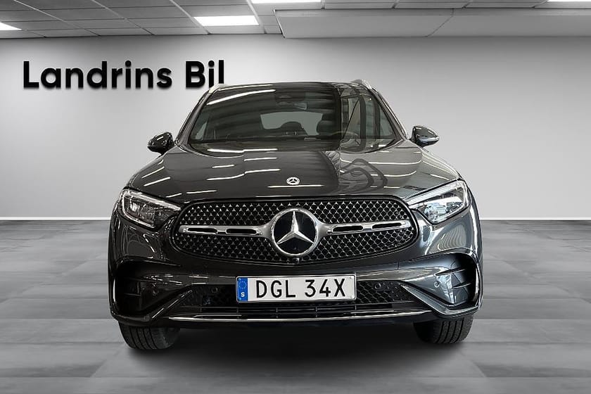 Bild 2 av Mercedes-Benz GLC 300 e 4MATIC 9G-Tronic AMG Line Euro 6