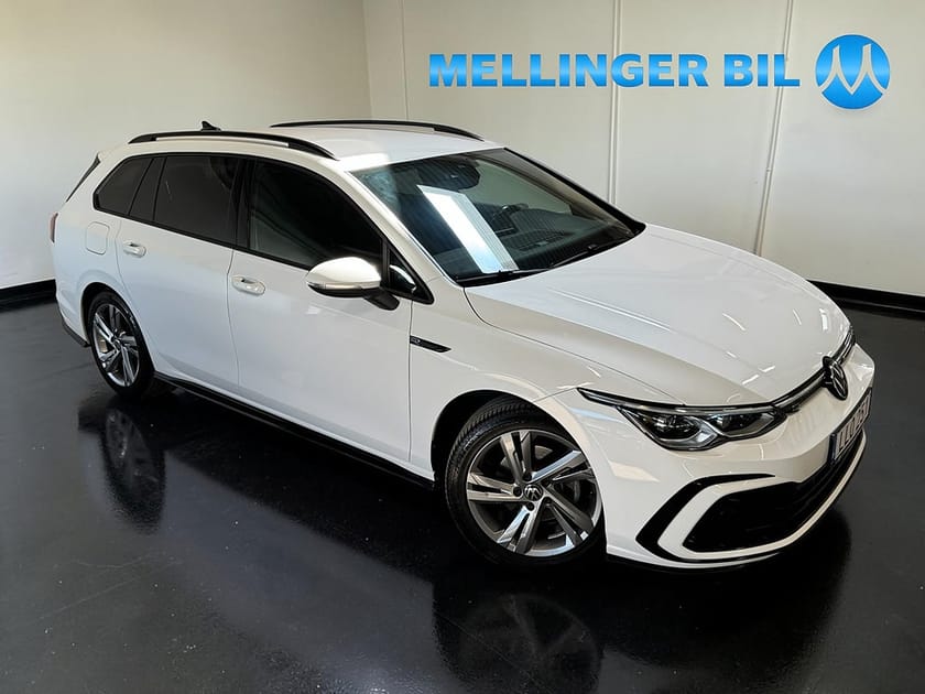 Bild 2 av Volkswagen Golf Sportscombi SC 1.5 eTSI 150hk ACT R-Line Dragpkt Värmare