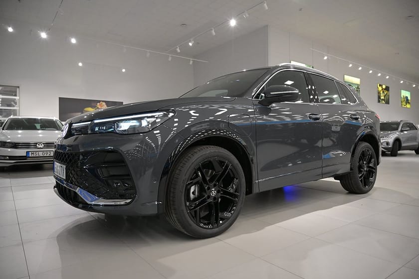 Bild 1 av Volkswagen Tiguan eHybrid SWE Edition - *VÅR-KAMPANJ!*
