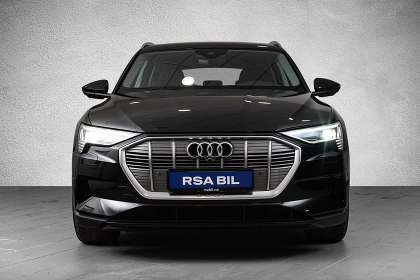 Bilde 3 av Audi e-tron 55 quattro /KROK/V.PAKKE/MATRIX/360KAMERA/INNBYTTE/++
