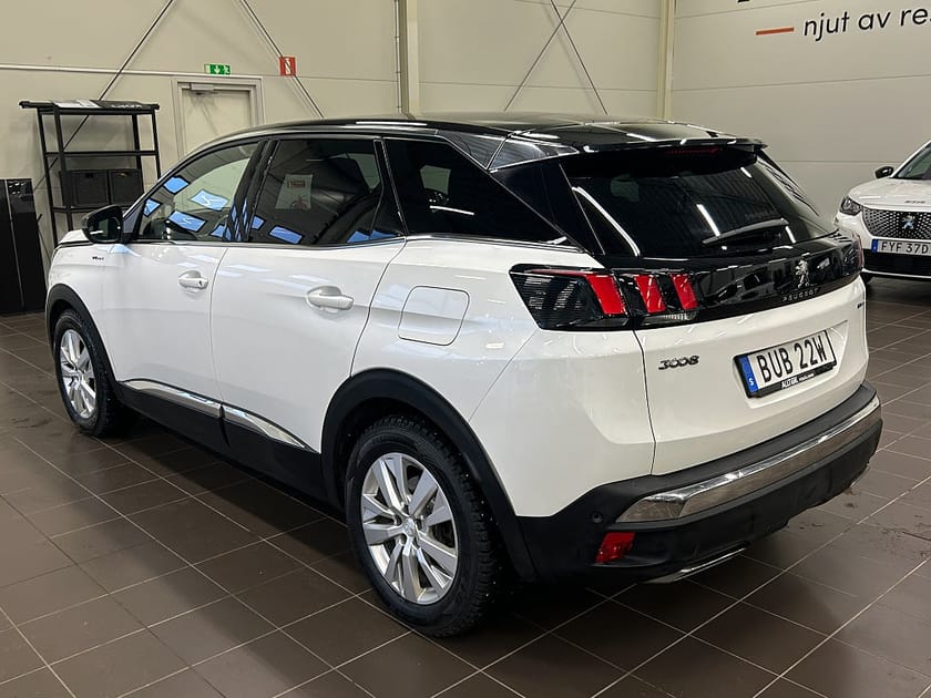 Bild 4 av Peugeot 3008 GT HYBRID4 AUT Moms/Navi/Värmare/BLIS