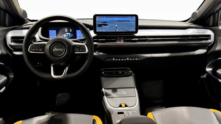 Bild 4 av Jeep Avenger 4xe HYBRID THE NORTH FACE T3 1.2 136HP